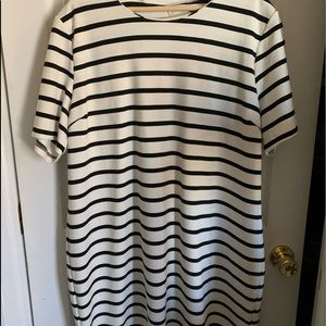 Old navy knee length dress